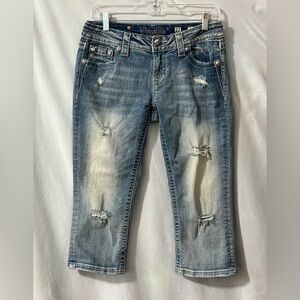 Miss Me Capri Mid-Rise/Easy Crop Jeans Women’s Size 27